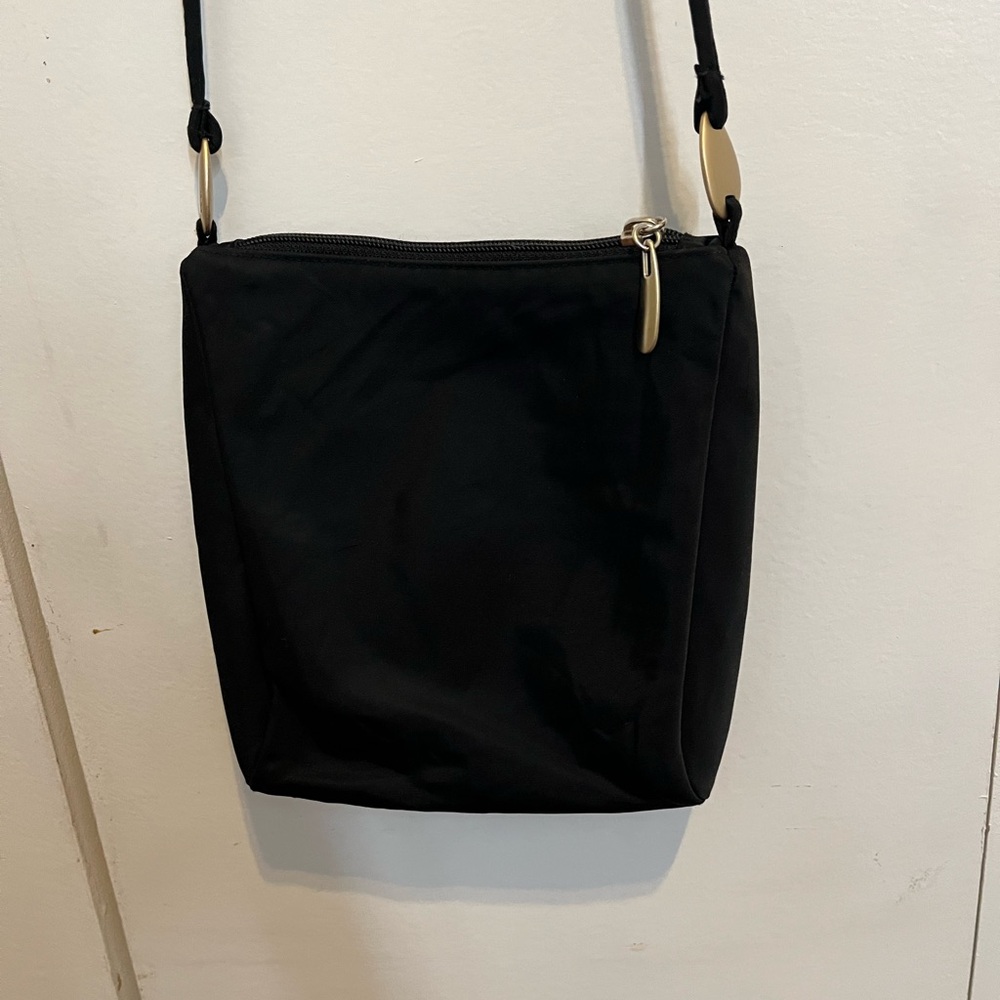 DKNY Black Crossbody Bag Y2K nylon plastic gold details women’s purse zipper